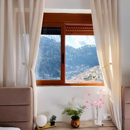 Dona Guest house Berat