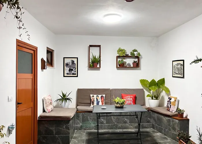 Dona ゲストハウス